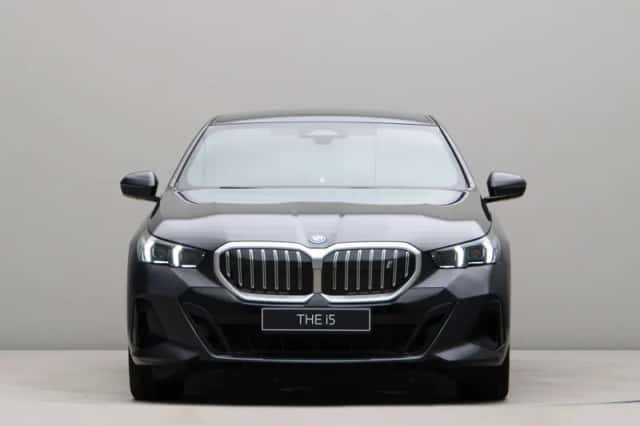 BMW i5 (2026) thumbnail 6