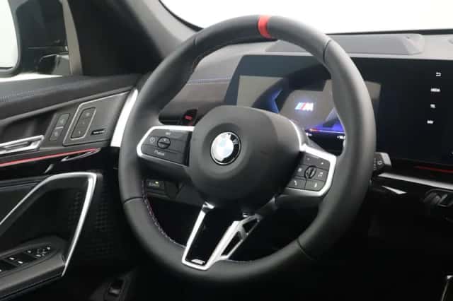 BMW X1 (2026) thumbnail 2