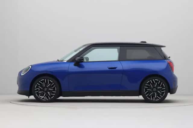 MINI Cooper (2025) thumbnail 11