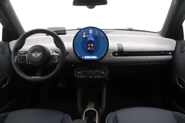 MINI Cooper (2025) thumbnail 12