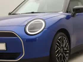 MINI Cooper (2025) thumbnail 17