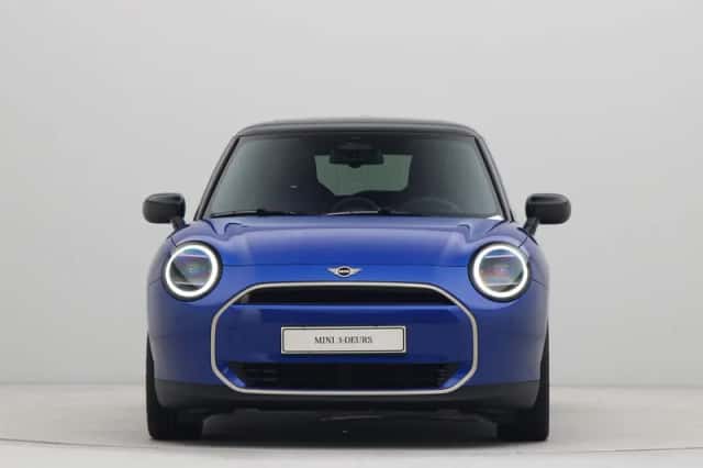 MINI Cooper (2025) thumbnail 5