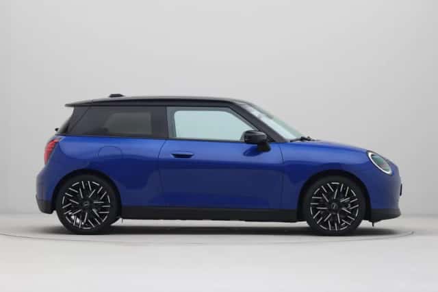MINI Cooper (2025) thumbnail 7
