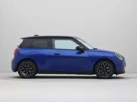 MINI Cooper (2025) thumbnail 7