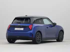MINI Cooper (2025) thumbnail 8