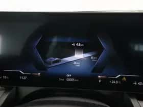 BMW i5 (2026) thumbnail 11