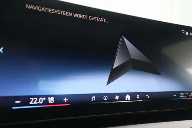 BMW i5 (2026) thumbnail 13