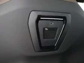 BMW i5 (2026) thumbnail 15