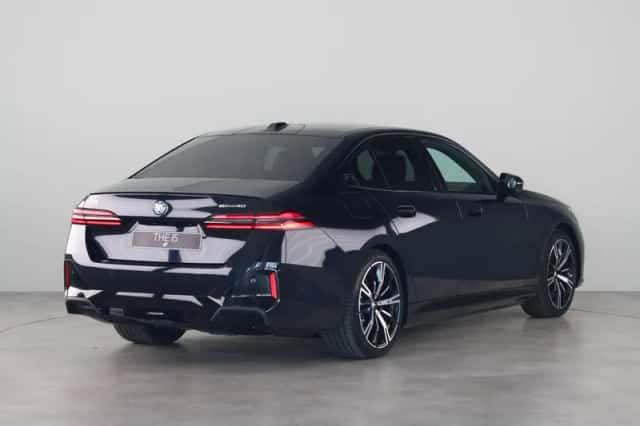 BMW i5 (2026) thumbnail 5