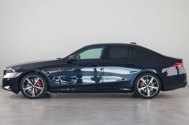 BMW i5 (2026) thumbnail 8
