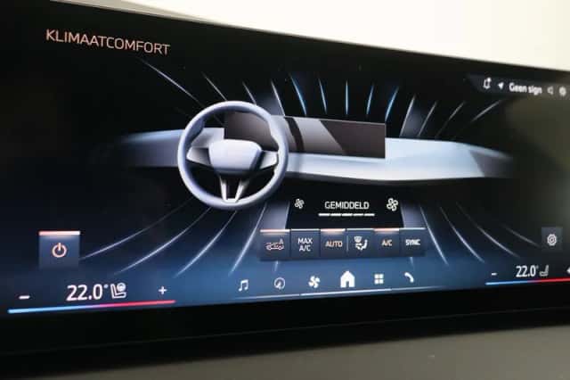BMW X3 (2026) thumbnail 11