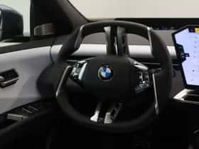 BMW iX3 (2026) thumbnail 2