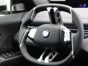 BMW iX3 (2026) thumbnail 2