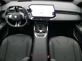 BMW iX3 (2026) thumbnail 13