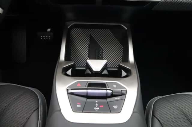 BMW iX3 (2026) thumbnail 14