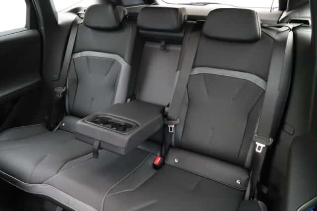 BMW iX3 (2026) thumbnail 18