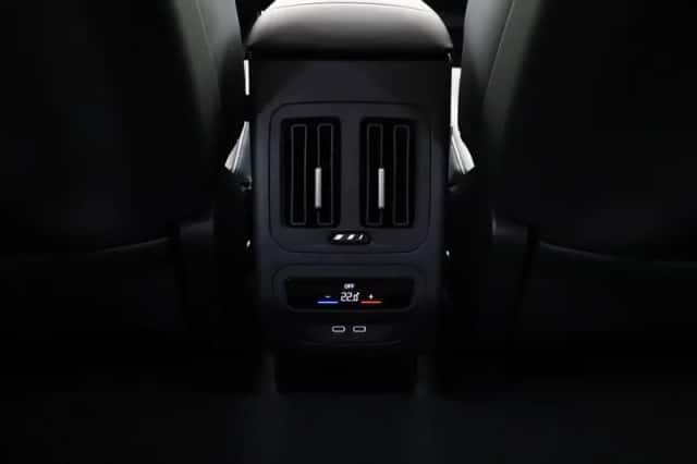 BMW iX3 (2026) thumbnail 20