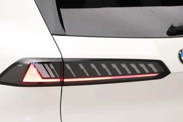 BMW iX3 (2026) thumbnail 23
