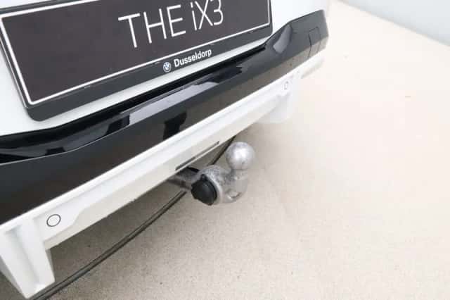 BMW iX3 (2026) thumbnail 33