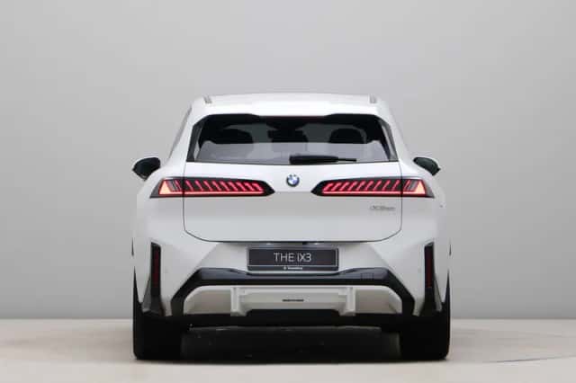 BMW iX3 (2026) thumbnail 10