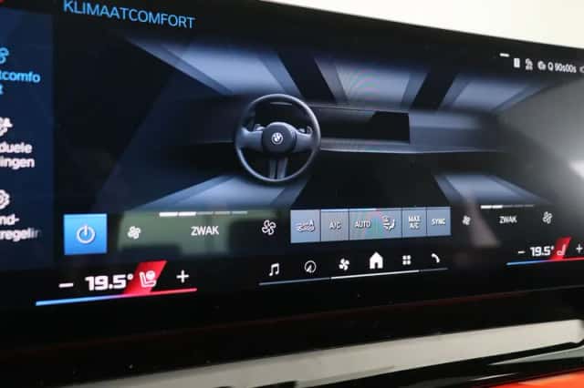 BMW M5 (2025) thumbnail 13