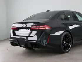 BMW M5 (2025) thumbnail 22