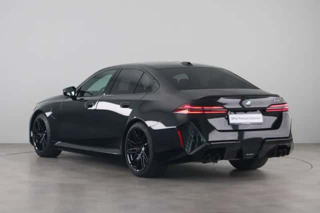 BMW M5 (2025) thumbnail 7