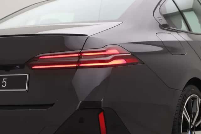 BMW i5 (2026) thumbnail 20