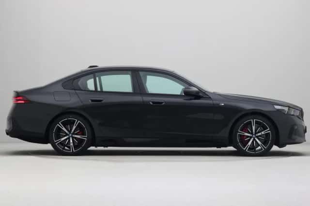 BMW i5 (2026) thumbnail 7