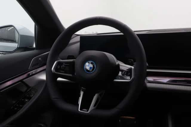 BMW 5-Serie (2026) thumbnail 2