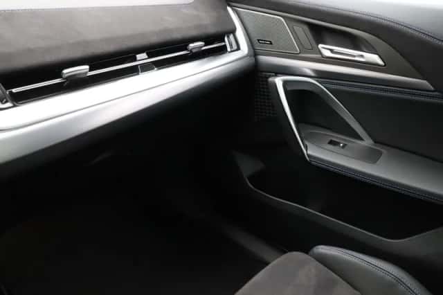 BMW X2 (2025) thumbnail 15