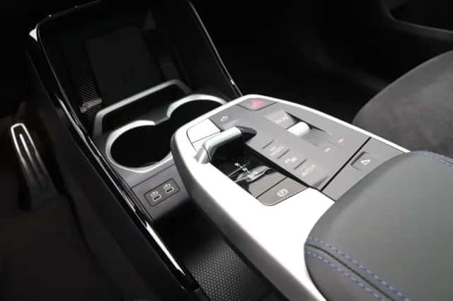 BMW X2 (2025) thumbnail 18