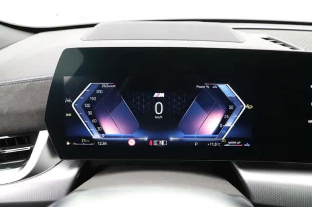 BMW X2 (2025) thumbnail 3