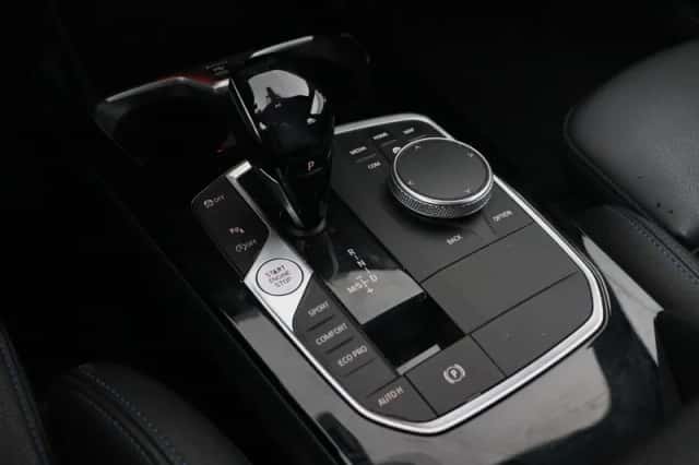 BMW 1-Serie (2021) thumbnail 17