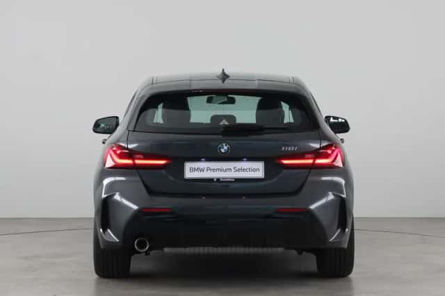 BMW 1-Serie (2021) thumbnail 10