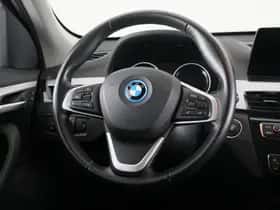 BMW X1 (2022) thumbnail 2