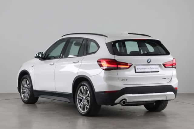 BMW X1 (2022) thumbnail 11