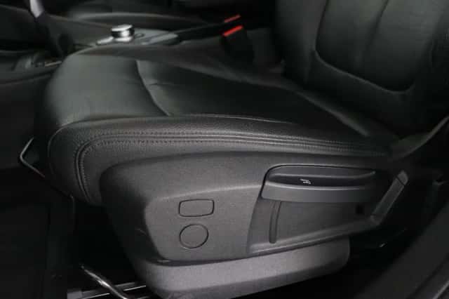 BMW X1 (2022) thumbnail 15