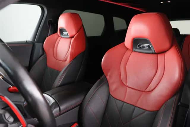 BMW XM (2024) thumbnail 6