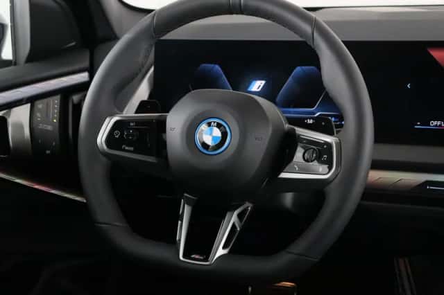 BMW X3 (2026) thumbnail 2