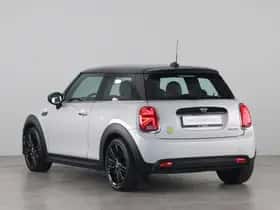 MINI Electric (2022) thumbnail 12