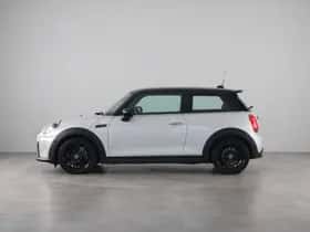 MINI Electric (2022) thumbnail 13