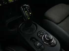 MINI Electric (2022) thumbnail 18