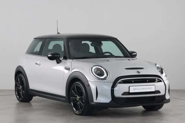 MINI Electric (2022) thumbnail 8