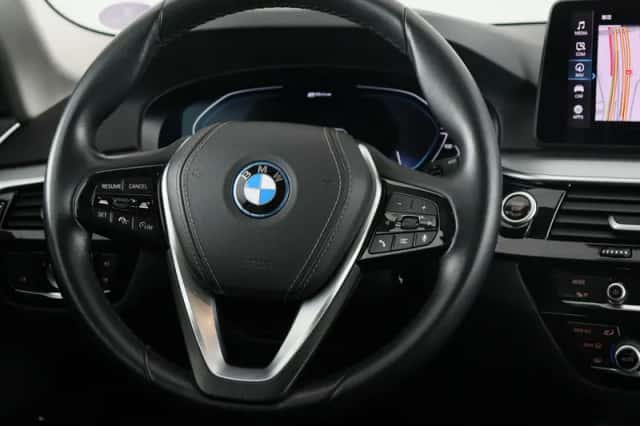 BMW 5-Serie (2023) thumbnail 2