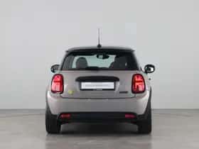 MINI Electric (2021) thumbnail 11