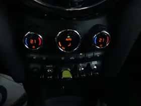 MINI Electric (2021) thumbnail 15
