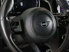 MINI Electric (2021) thumbnail 3
