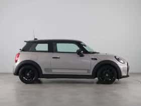 MINI Electric (2021) thumbnail 9