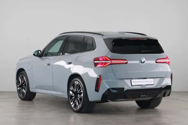 BMW X3 (2025) thumbnail 12